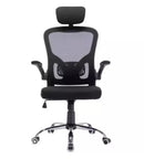 Cadeira de Escritório Ergonômica, oferece suporte lombar ajustável e regulagem de altura para garantir conforto personalizado durante longas horas de uso. Seu assento giratório e estofado em Mesh proporcionam ventilação e mobilidade, ideal para gamers e profissionais que buscam desempenho aliado à saúde postural. O design preto moderno combina funcionalidade e estilo, tornando-a uma escolha eficiente para ambientes de trabalho e jogos.