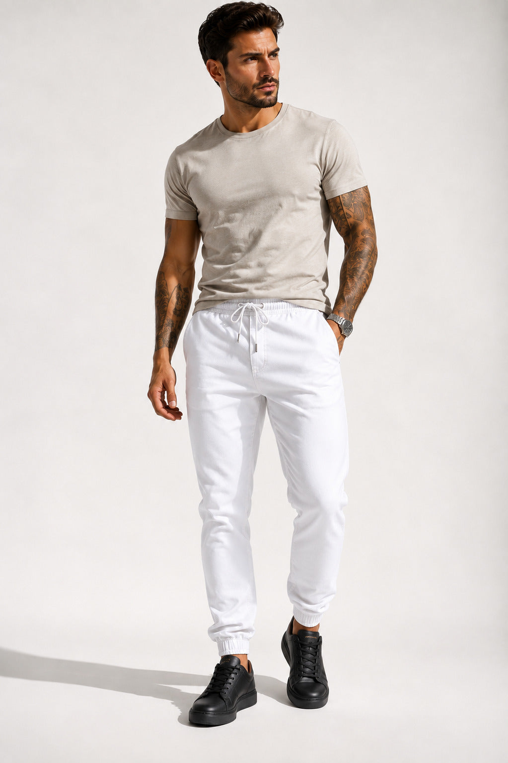 Calça Jogger Masculina de Sarja com Elastano