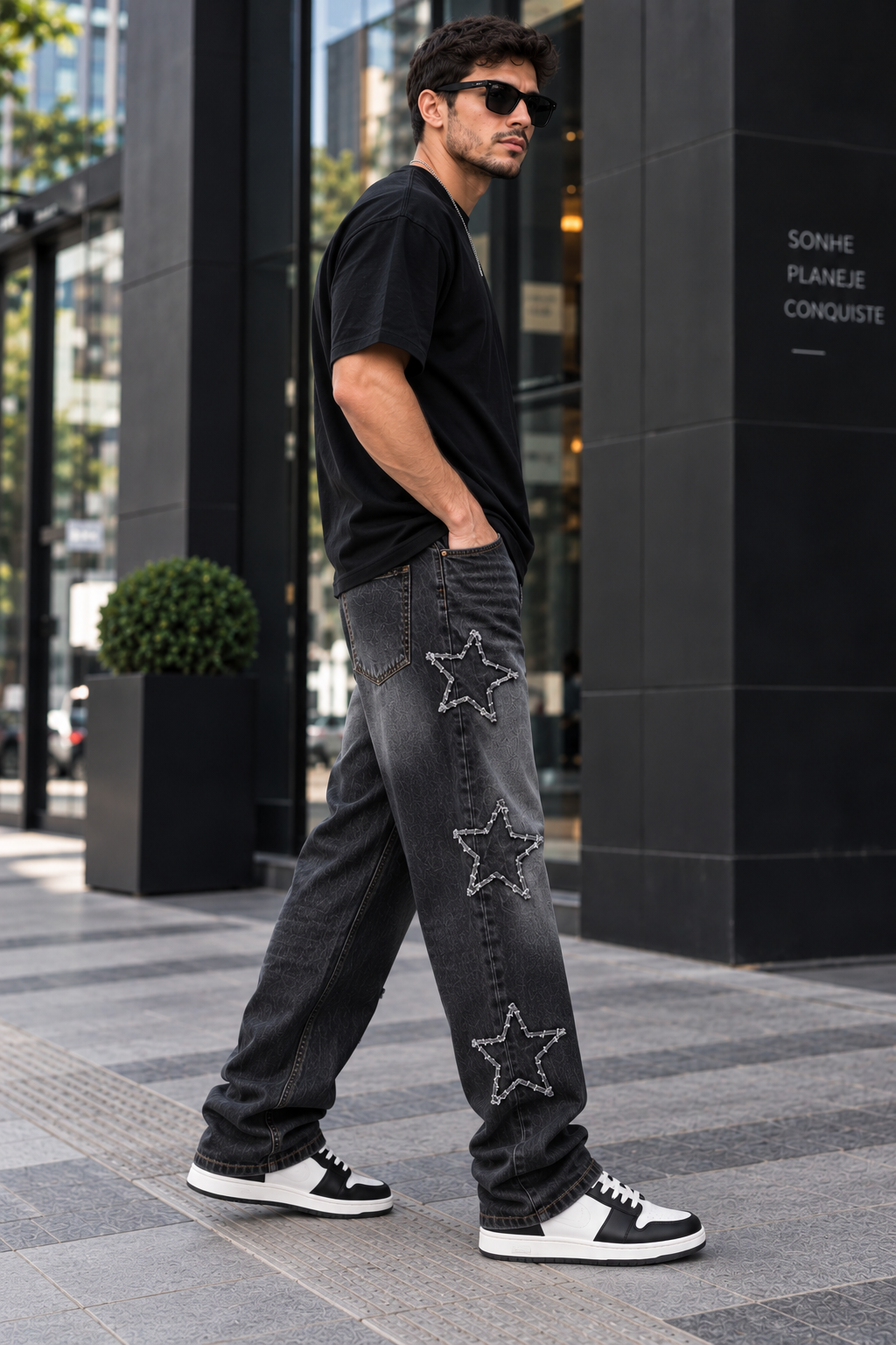 Calça Jeans Masculina Loose Fit Bordada Streetwear