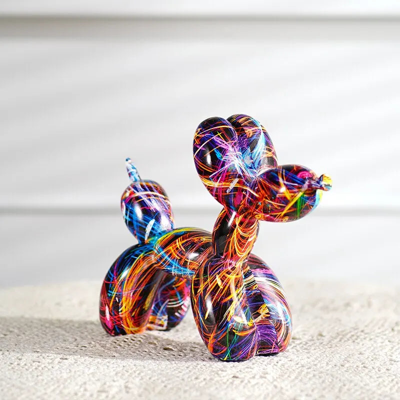Escultura Decorativa Pet, Esta escultura decorativa em resina representa com detalhes realistas a figura de um cachorro, ideal para quem busca adicionar um toque sofisticado e personalizado à decoração. Durável e leve, a peça é fácil de posicionar em diferentes ambientes, valorizando espaços residenciais ou comerciais com charme e elegância. Perfeita para amantes de pets que desejam expressar sua paixão por meio de arte funcional.