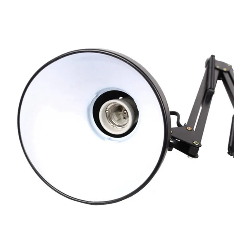 Luminária de Mesa Clamp Flexível E27 com Braço Articulado, oferece versatilidade e precisão na iluminação