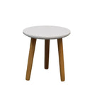 Mesa Redonda Canto Pé Palito, combina design clássico com funcionalidade, ideal para otimizar espaços em ambientes compactos. Seu formato arredondado facilita a circulação, enquanto os pés palito conferem leveza visual e estabilidade. Perfeita para áreas de canto, oferece praticidade sem abrir mão da elegância, tornando-se uma escolha inteligente para quem busca estilo e eficiência em móveis.