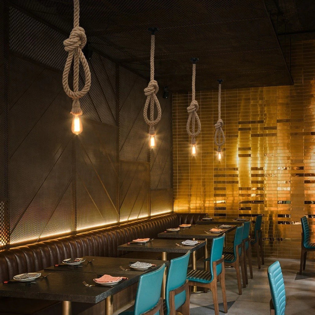 Pendente Corda Sisal Vintage E27, Altura Ajustável 1 M, Suporta Até 40W, Instalação Fácil Interna IP20, Estilo Rústico Retrô, Toque Artesanal Com Pérola Preta, Decoração Charmosa Para Sala, Cozinha, Quarto, Design Único e Sofisticado – Compre Agora