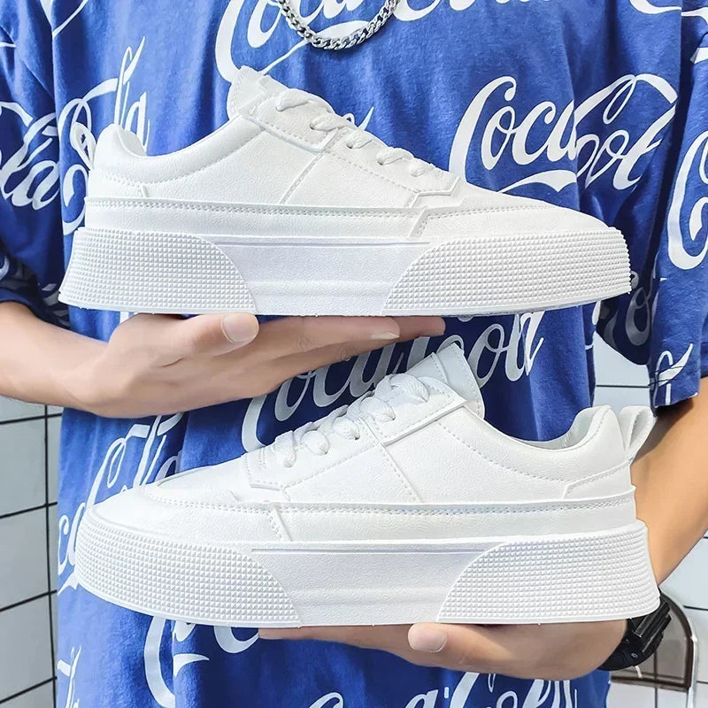 Tênis Masculino Branco de Couro Casual 2025, Estilo Moderno, Conforto Excepcional, Design Clean, Uso Diário, Trabalho, Lazer, Eventos Casuais, Construção Vulcanizada, Durabilidade, Sola de Borracha, Tração, Estabilidade, Couro Sintético, Manutenção Fácil, Ampla Gama de Tamanhos, Adapte-se ao Seu Estilo