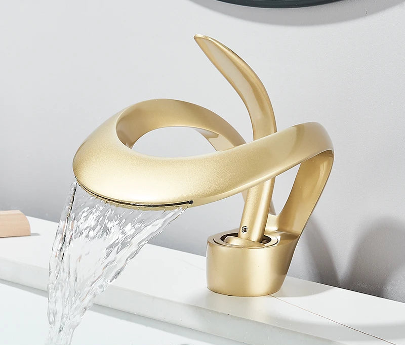 Torneira para Lavatório Cascata Luxo Monocomando