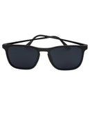 Óculos de sol polarizado Madrid Preto, estilo quadrado clássico vintage, proteção UV400, armação em acetato e metal, lentes de policarbonato, aro completo, unissex, ideal para moda praia e uso diário.