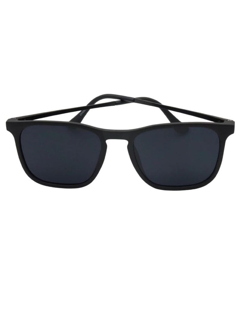 Óculos de sol polarizado Madrid Preto, estilo quadrado clássico vintage, proteção UV400, armação em acetato e metal, lentes de policarbonato, aro completo, unissex, ideal para moda praia e uso diário.