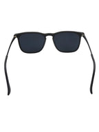 Óculos de sol polarizado Madrid Preto, estilo quadrado clássico vintage, proteção UV400, armação em acetato e metal, lentes de policarbonato, aro completo, unissex, ideal para moda praia e uso diário.