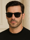 Óculos de sol polarizado Madrid Preto, estilo quadrado clássico vintage, proteção UV400, armação em acetato e metal, lentes de policarbonato, aro completo, unissex, ideal para moda praia e uso diário.