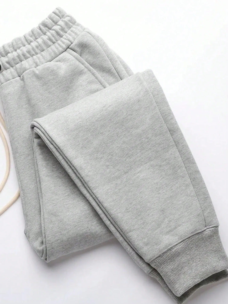 Calça Masculina Moletom Slim com Bolso e Cordão